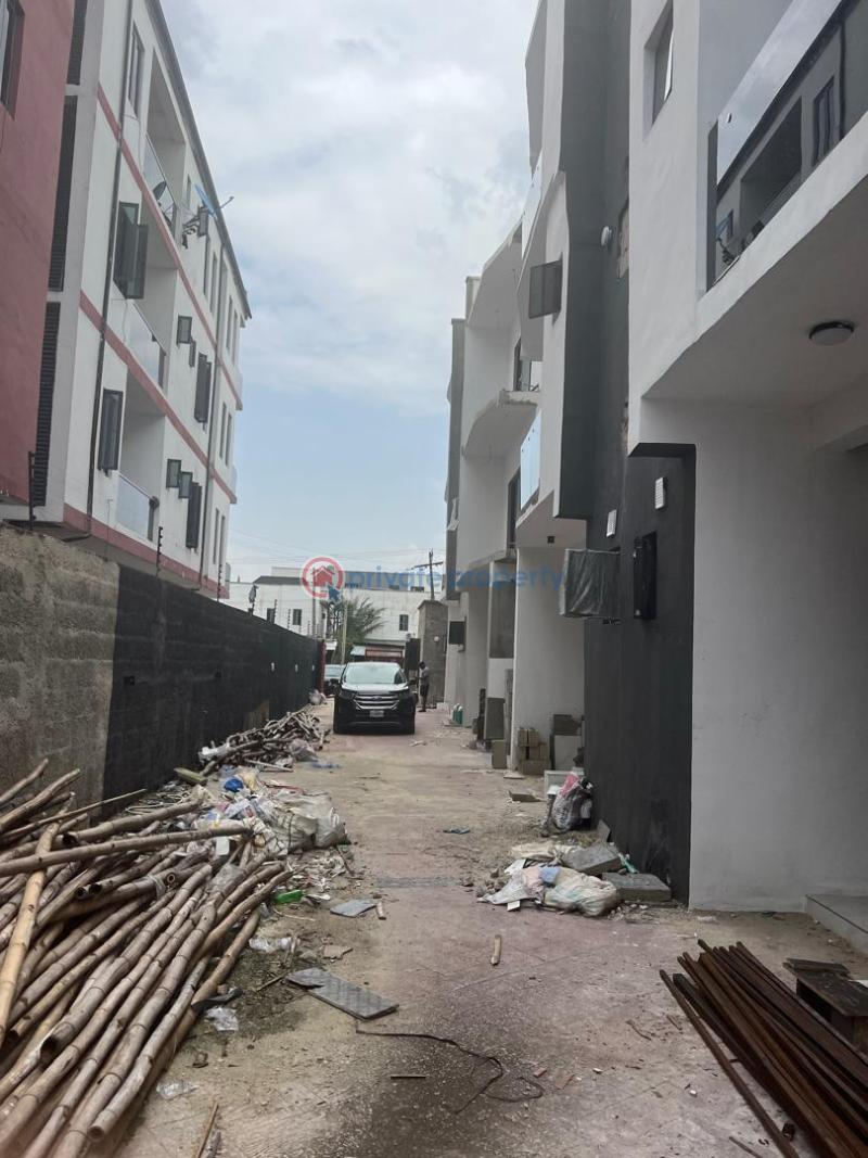 2 bedroom Semi detached Duplex For Rent Phase 1 Ologolo Lekki Lagos - 5