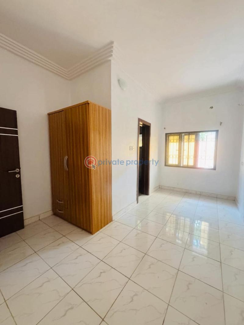 3 bedroom Flat & Apartment For Rent Lekki Phase 1 Lagos - 10