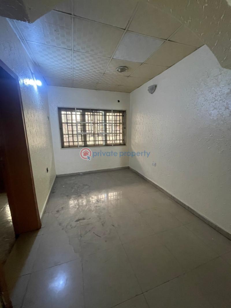 3 bedroom Block Of Flats For Rent Ajah Lagos - 9