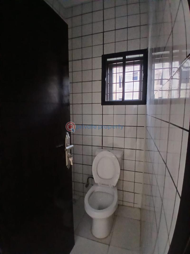 3 bedroom Block Of Flats For Rent Jahi Abuja Phase 2  - 11