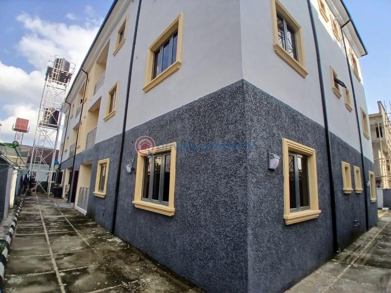 3 bedroom Block Of Flats For Rent Jahi Abuja Phase 2  - 1