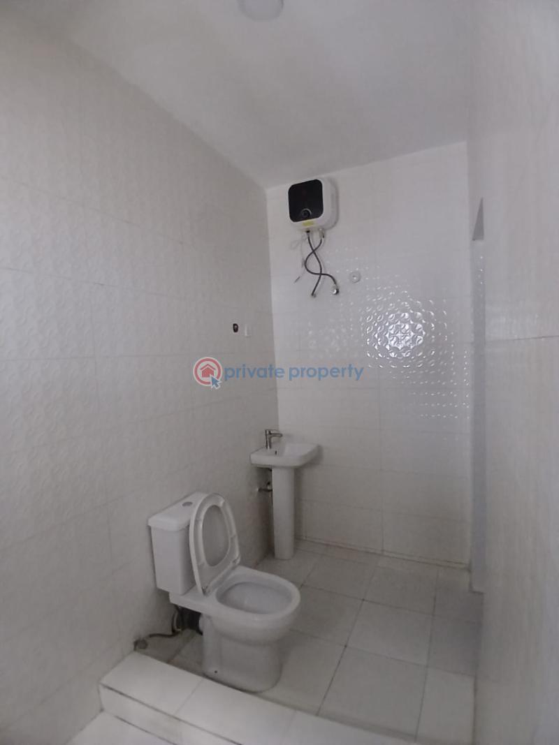 3 bedroom Block Of Flats For Rent Jahi Abuja Phase 2  - 9