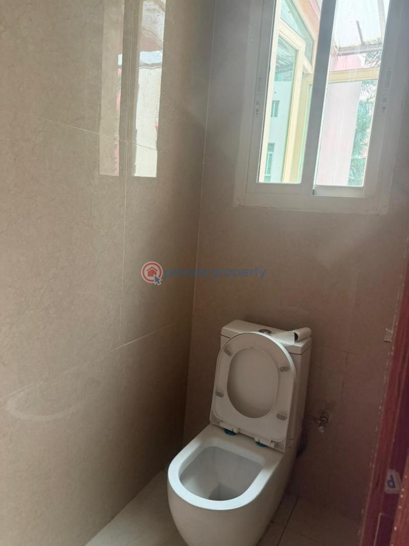 Well-built 3bedroom maisonette+bq+swimming pool+gym+elevator - 18 3 bedroom Maisonette For Rent Off Glover Old Ikoyi Lagos - 18