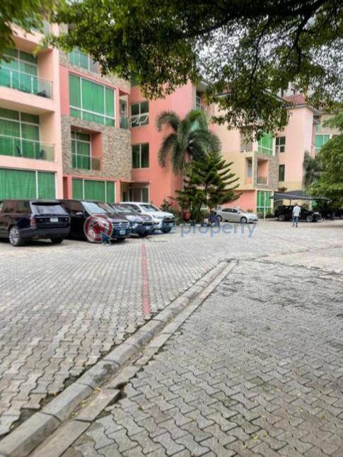 Well-built 3bedroom maisonette+bq+swimming pool+gym+elevator - 12 3 bedroom Maisonette For Rent Off Glover Old Ikoyi Lagos - 12