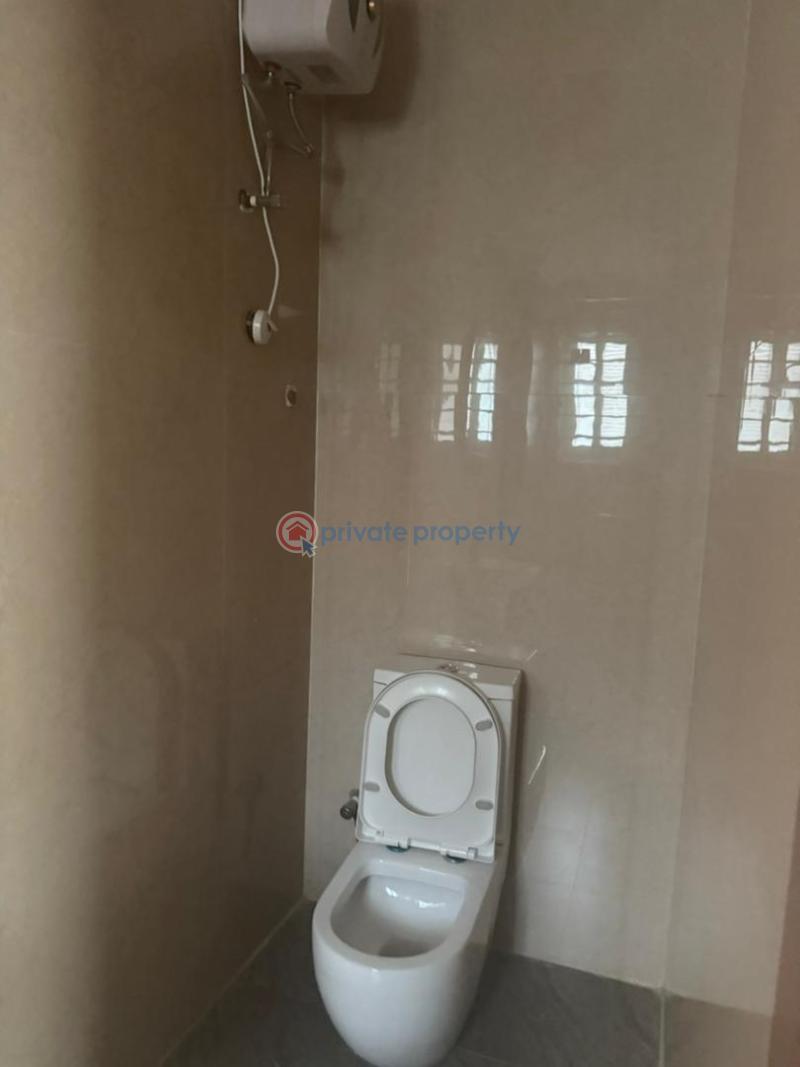 Well-built 3bedroom maisonette+bq+swimming pool+gym+elevator - 5 3 bedroom Maisonette For Rent Off Glover Old Ikoyi Lagos - 5