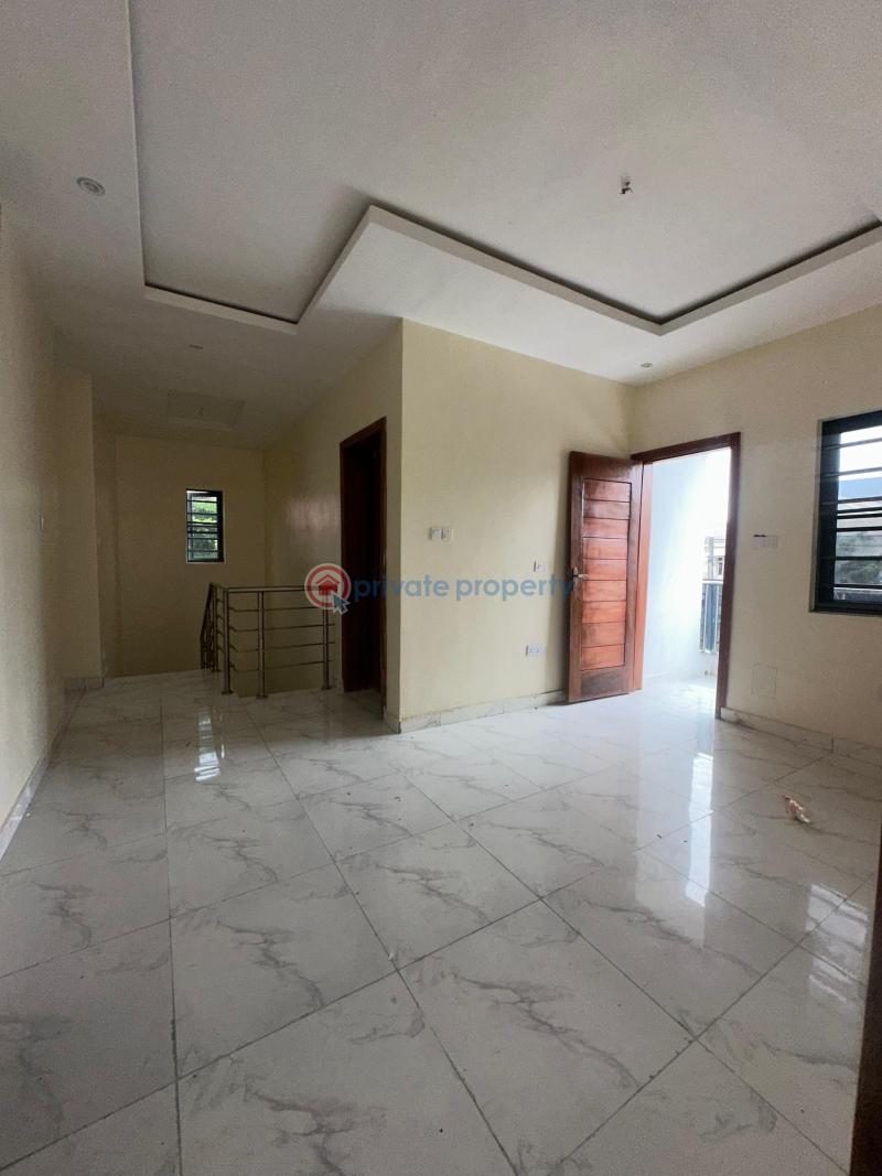 Well built 3bedroom semi detached duplex - 4 3 bedroom Semi detached Duplex For Rent Osapa London Lekki Lagos - 4