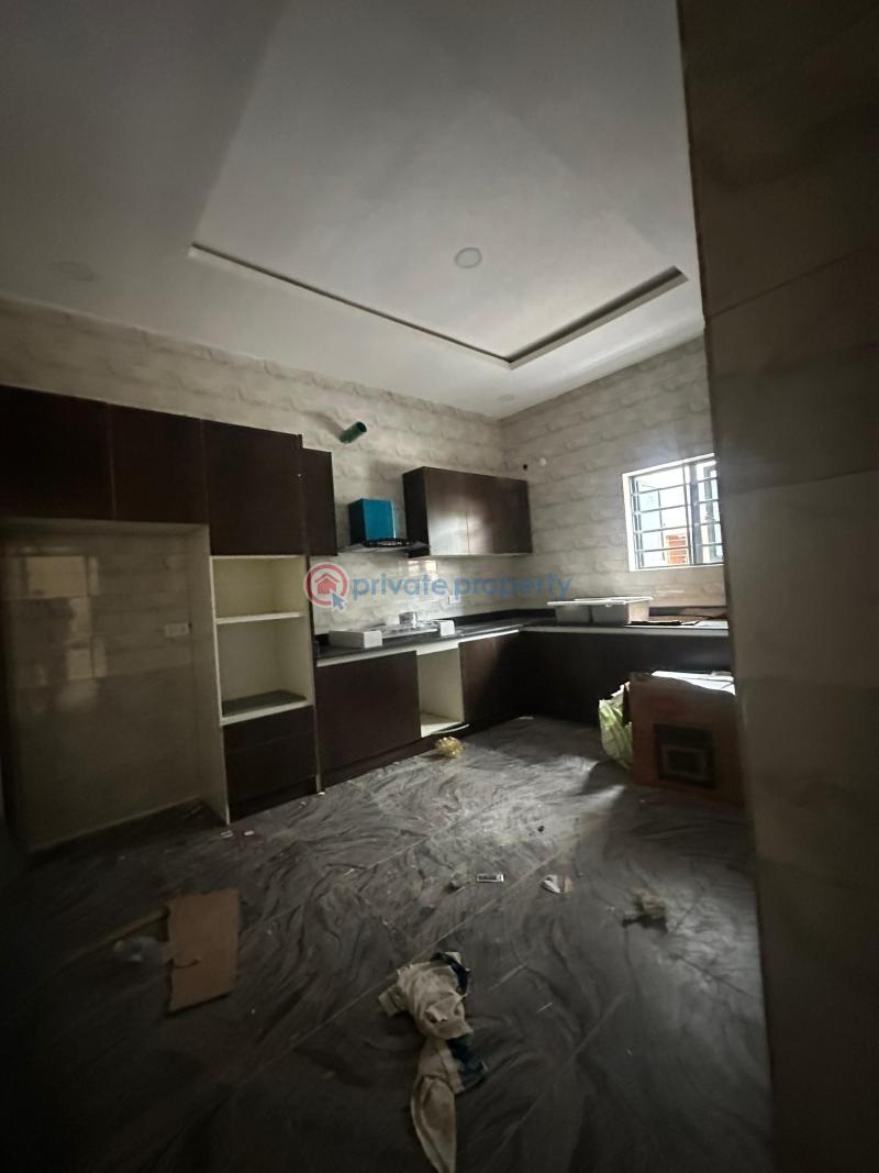 Well built 3bedroom semi detached duplex - 6 3 bedroom Semi detached Duplex For Rent Osapa London Lekki Lagos - 6