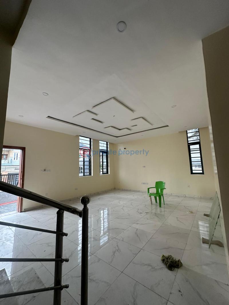 Well built 3bedroom semi detached duplex - 3 3 bedroom Semi detached Duplex For Rent Osapa London Lekki Lagos - 3