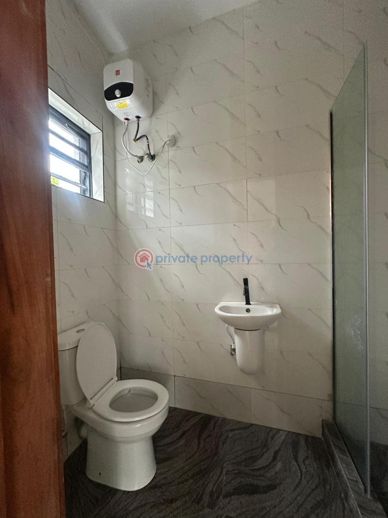 Well built 3bedroom semi detached duplex - 10 3 bedroom Semi detached Duplex For Rent Osapa London Lekki Lagos - 10