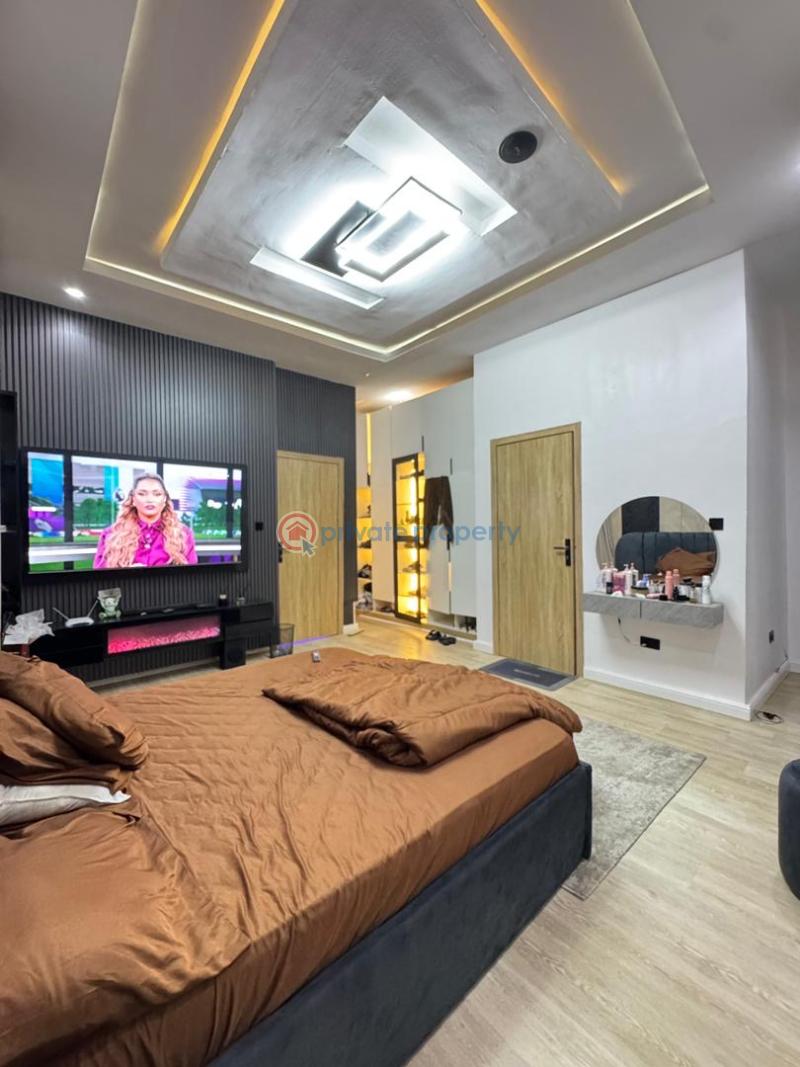 4 bedroom Detached Duplex For Sale Ikota Lekki Lagos - 1