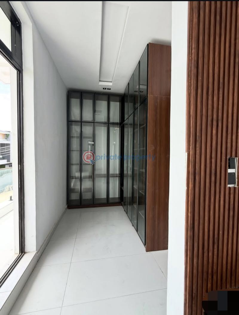 4 bedroom Detached Duplex For Sale Abraham Adesanya Ajah Lagos - 7