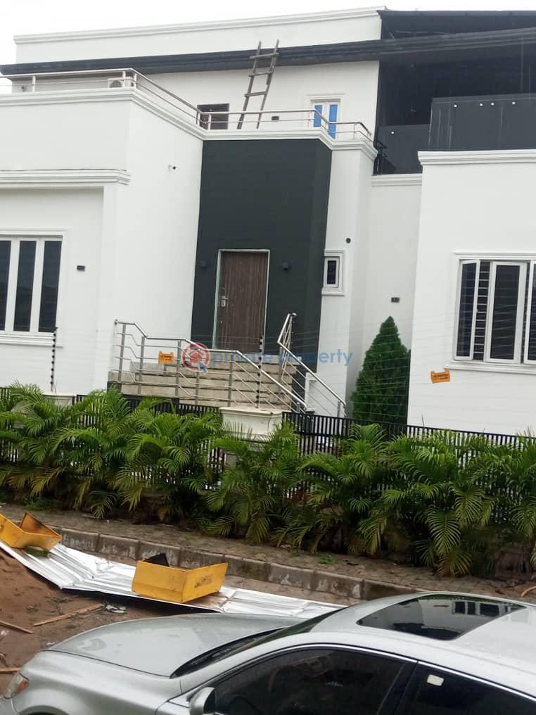 Well built 4 bedroom duplex with bq - 4 4 bedroom Duplex For Sale Lugbe Abuja Phase 4  - 4