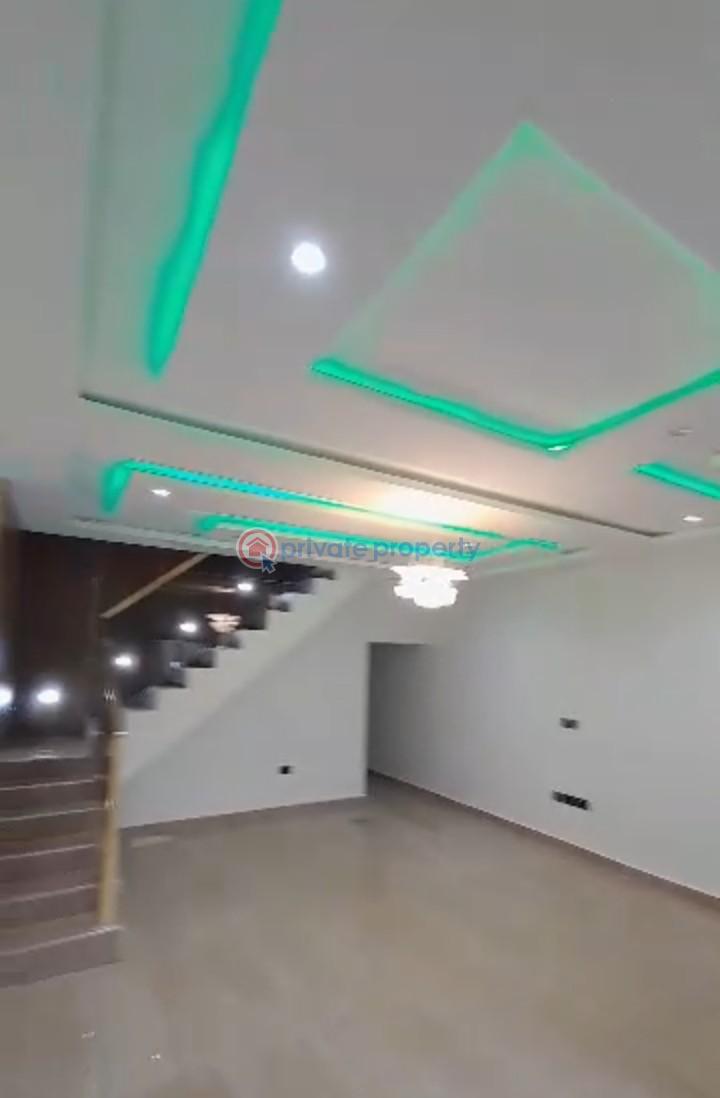 4 bedroom Semi detached Duplex For Sale Omole Phase 1 Ojodu Lagos - 3
