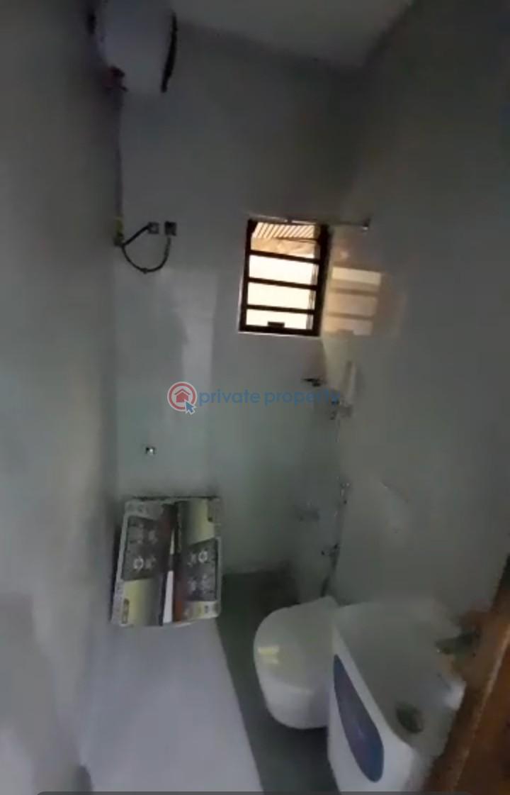4 bedroom Semi detached Duplex For Sale Omole Phase 1 Ojodu Lagos - 6