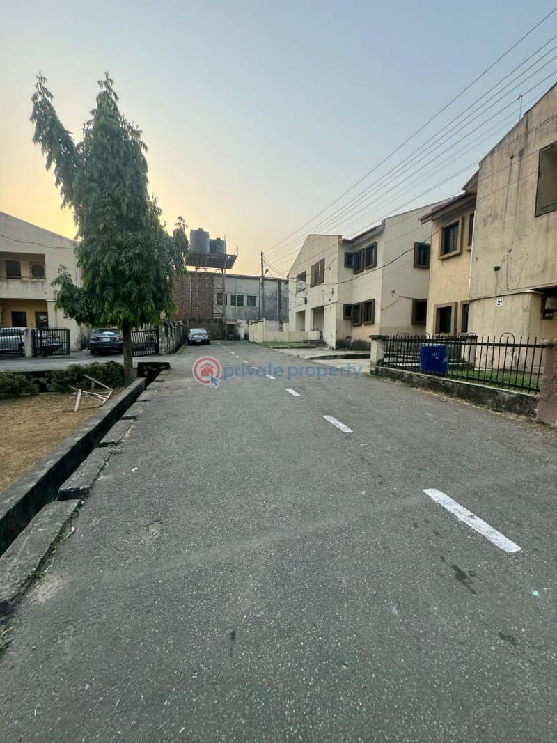 4 bedroom Semi detached Duplex For Sale Good Shepherd Estate Berger Ojodu Lagos