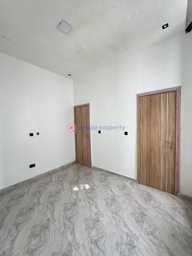 4 bedroom Semi detached Duplex For Sale 2nd Toll Gate Chevron Drive Lekki Lagos - 8