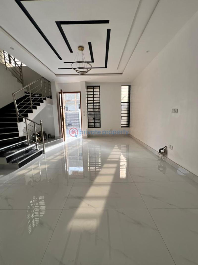 4 bedroom Semi detached Duplex For Sale Chevron Drive Lekki Lagos - 1