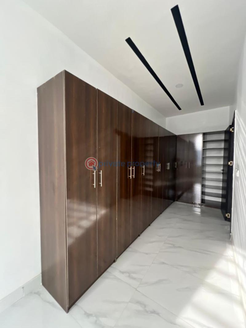 4 bedroom Semi detached Duplex For Sale Chevron Drive Lekki Lagos - 2