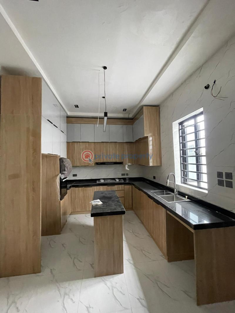 Well built 4 bedroom semi-detached duplex with bqyea - 8 4 bedroom Semi detached Duplex For Sale Orchid, Lekki Lekki Lagos - 8