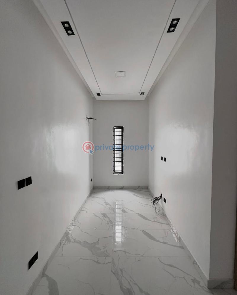 4 bedroom Semi detached Duplex For Sale Chevron Drive Lekki Lagos - 5