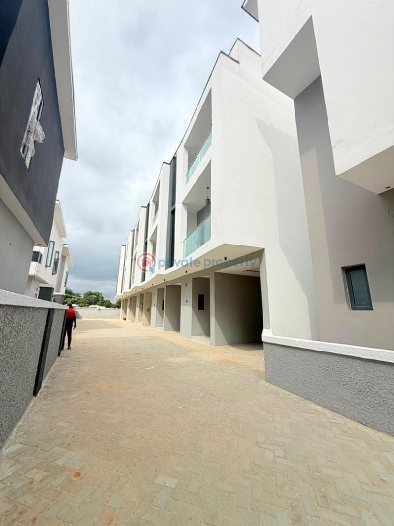 4 bedroom Terraced Duplex For Sale Ogudu Gra Phase 2 Ogudu Lagos - 1