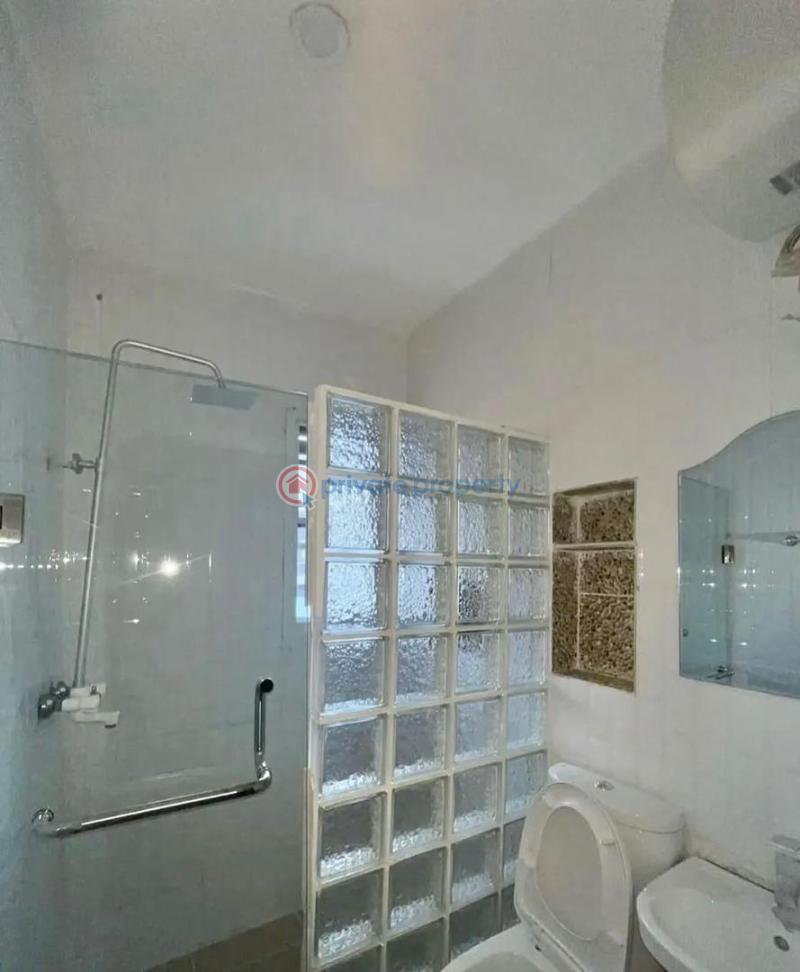 4 bedroom Terraced Duplex For Rent Osapa Lekki Lagos - 4