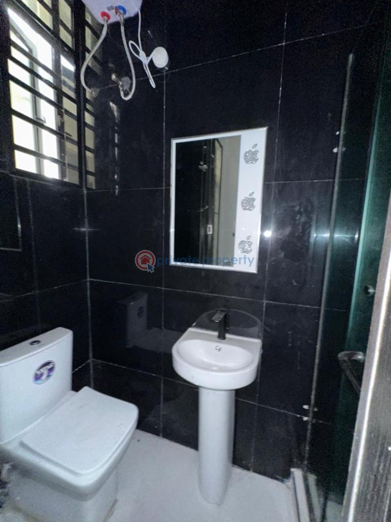 4 bedroom Semi detached Duplex For Sale Ikate Elegushi Lekki Lagos - 19