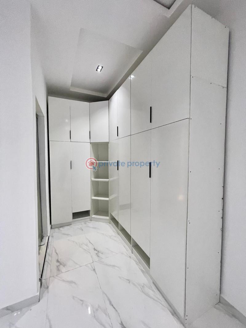 4 bedroom Terraced Duplex For Sale Estate Lekki Lagos - 9