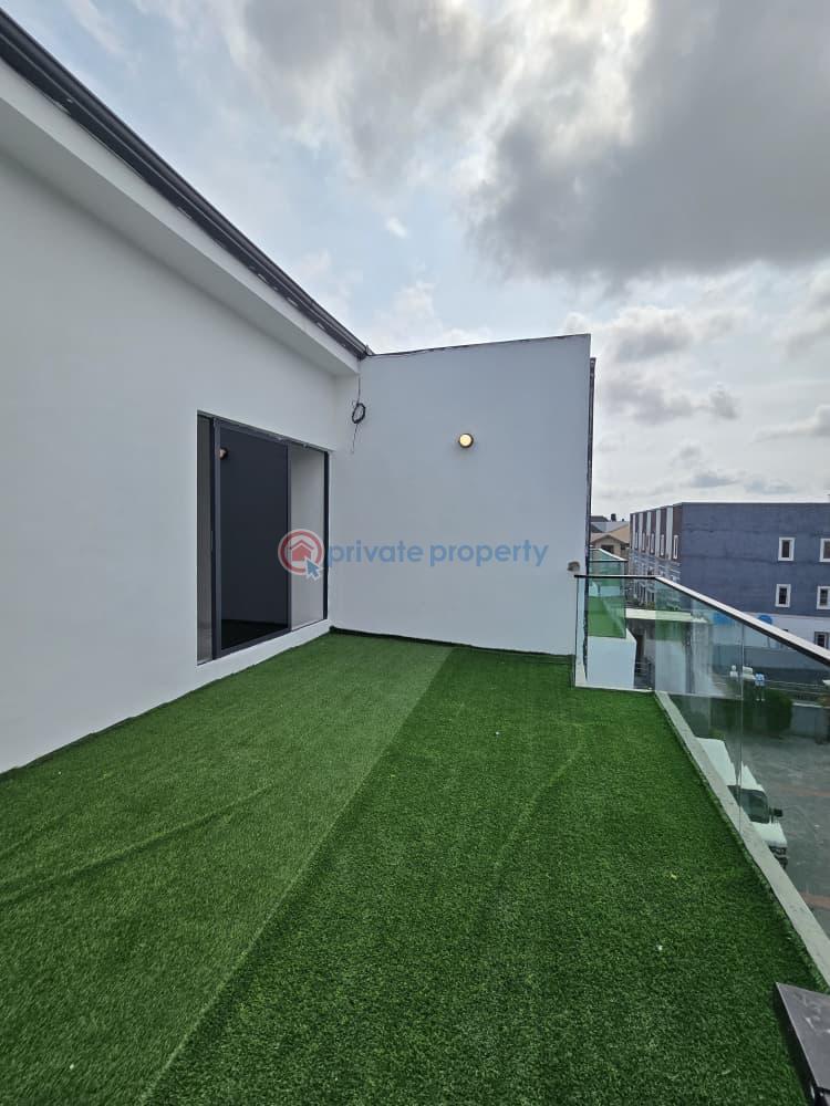 4 bedroom Terrace For Sale Estate Osapa Lekki Lagos - 20
