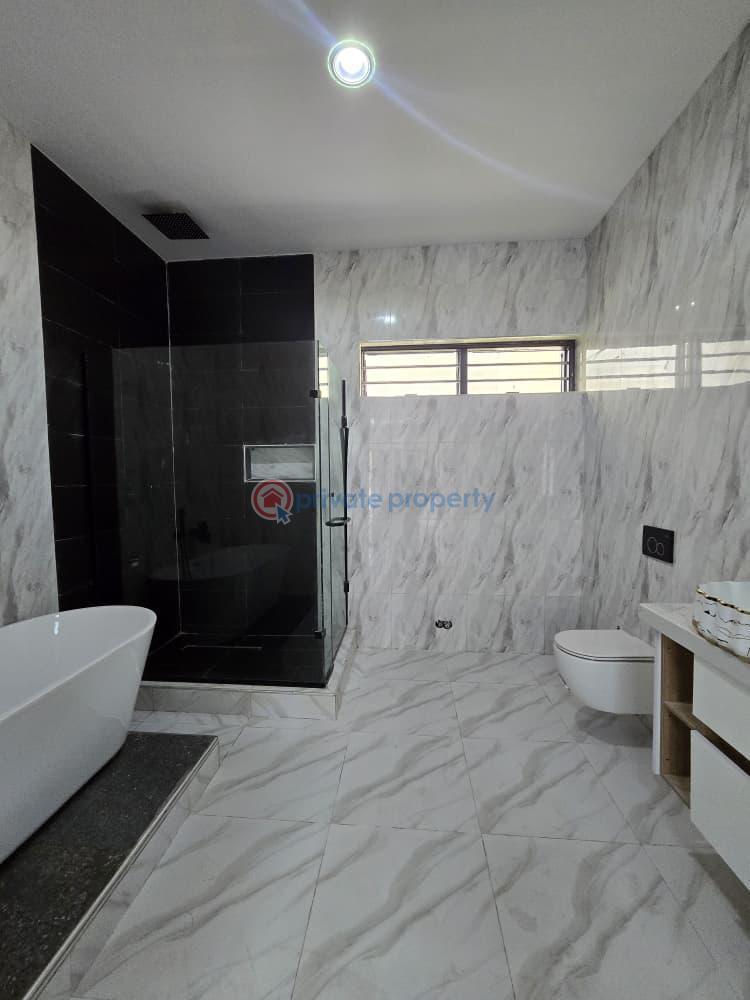 4 bedroom Terrace For Sale Estate Osapa Lekki Lagos - 12