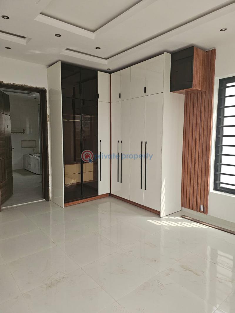 Well built 5 bedroom detached duplex with bq - 9 5 bedroom Detached Duplex For Sale Magodo Phase 2, Kosofe/Ikosi Lagos - 9