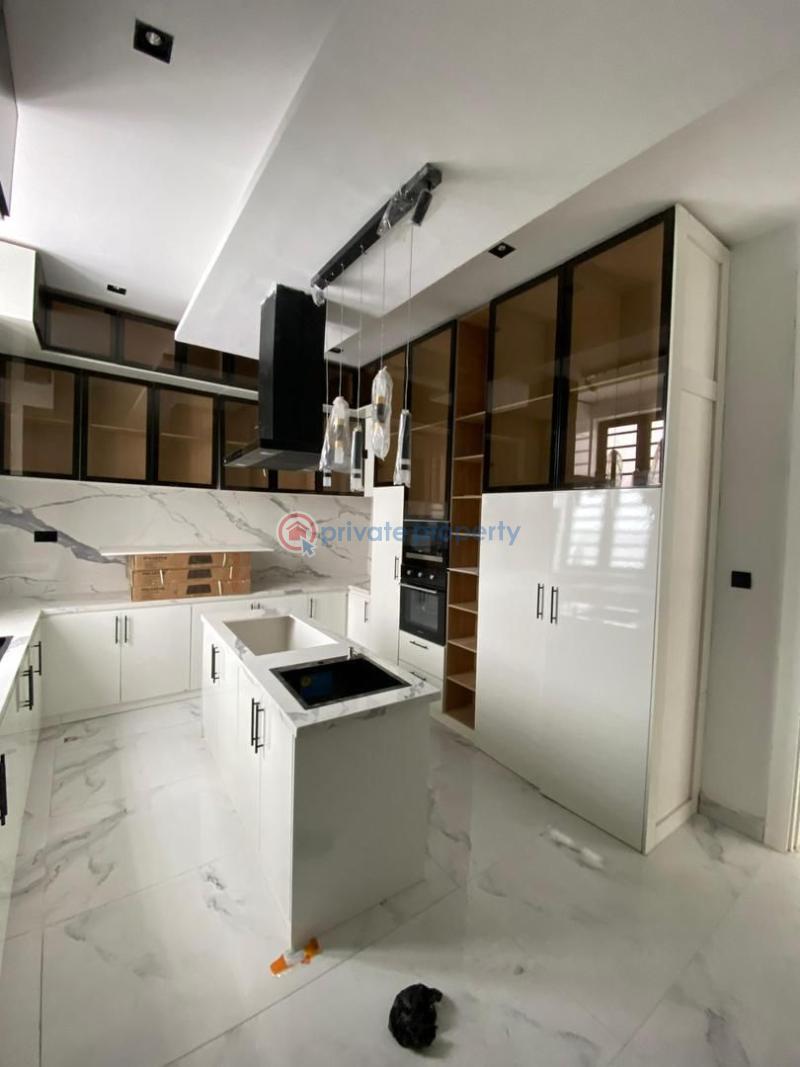 5 bedroom Detached Duplex For Sale Lekki Phase 1 Lagos - 13