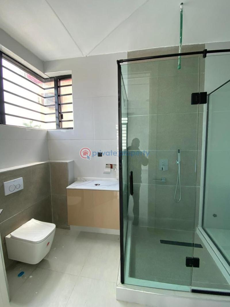 5 bedroom Detached Duplex For Sale Lekki Phase 1 Lagos - 4