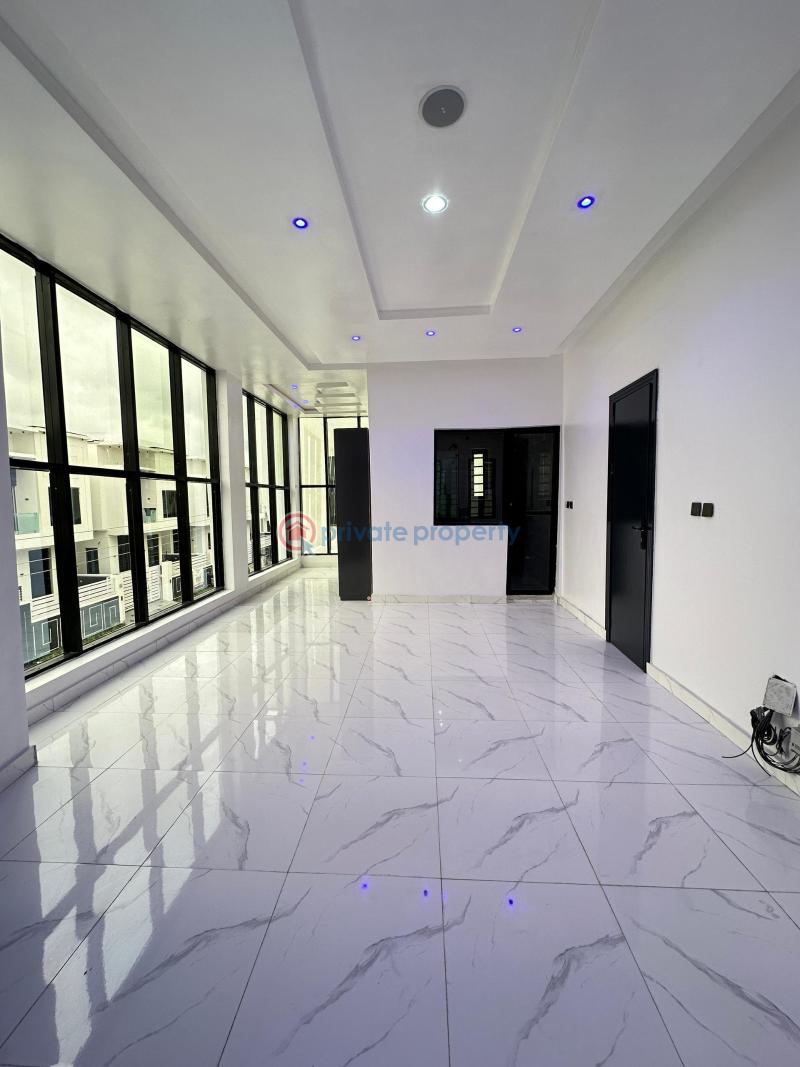 Well built 5 bedroom fully detached duplex with bq, underground rooms and water view - 10 5 bedroom Detached Duplex For Sale Ajah Lagos - 10