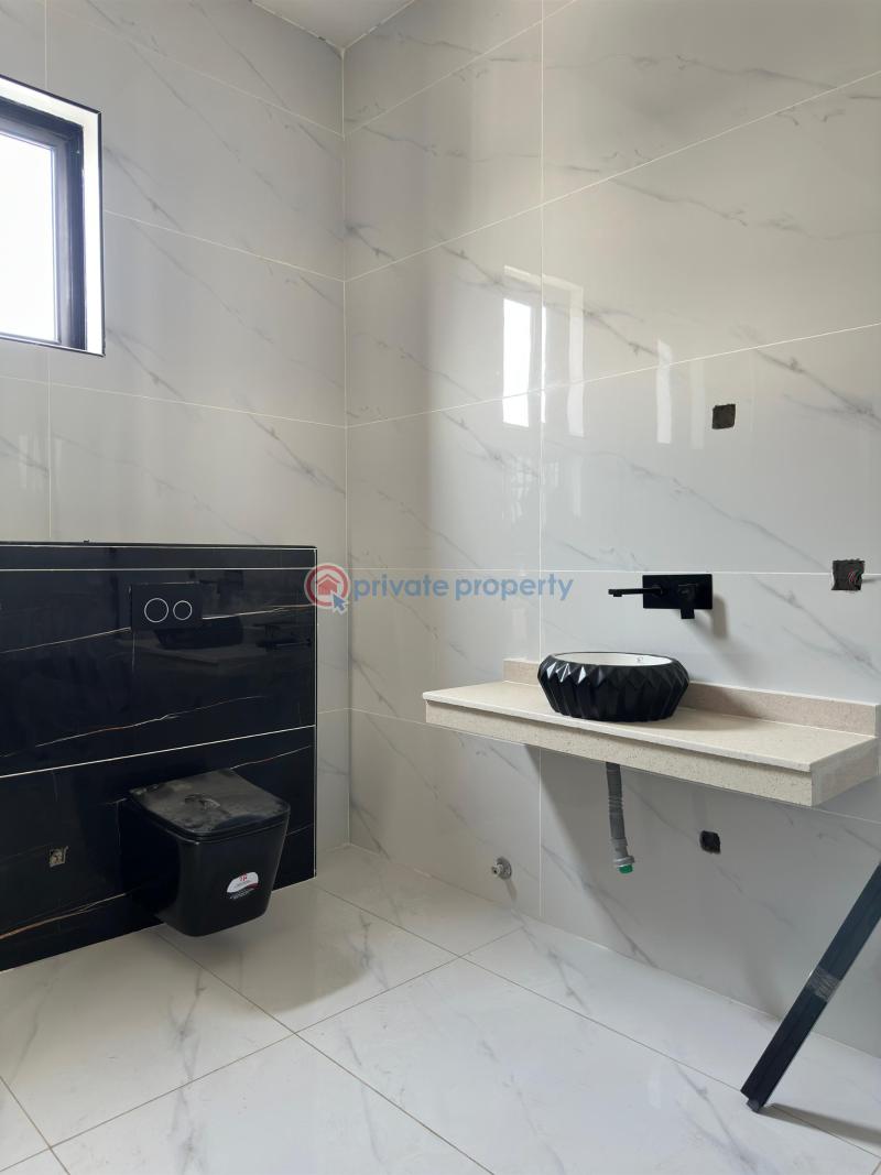 5 bedroom Detached Duplex For Sale Agungi Lekki Lagos - 13