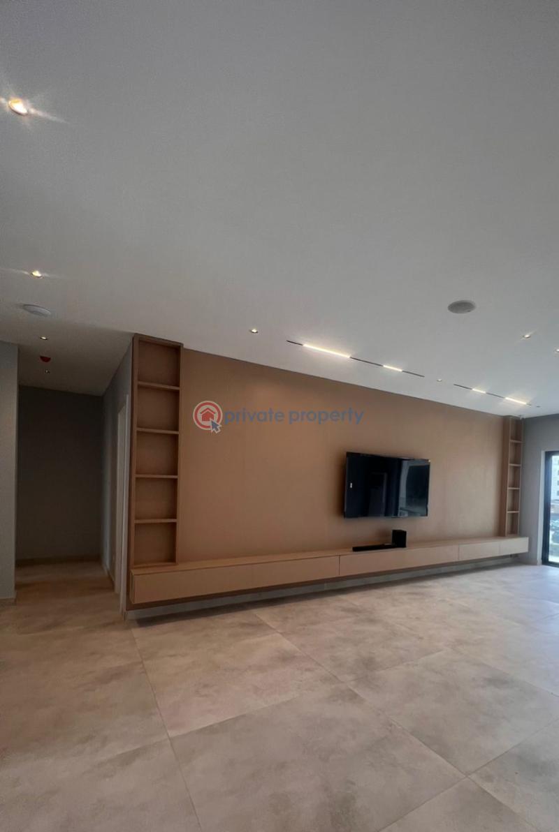 Well built and spacious  3 bedroom apartment - 10 Flat & Apartment For Sale Lekki Phase 1 Lagos - 10