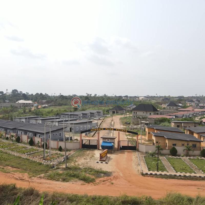 2 bedroom Detached Bungalow For Sale Queens Homes Mowe Ofada. Deposit 2million To Buy Now. Mowe Ogun area  - 3
