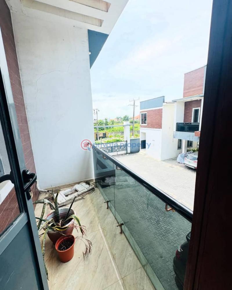 Well built fully serviced 4-bedroom terrace duplex - 6 4 bedroom Terraced Duplex For Rent Ikate Elegushi Lekki Lagos - 6