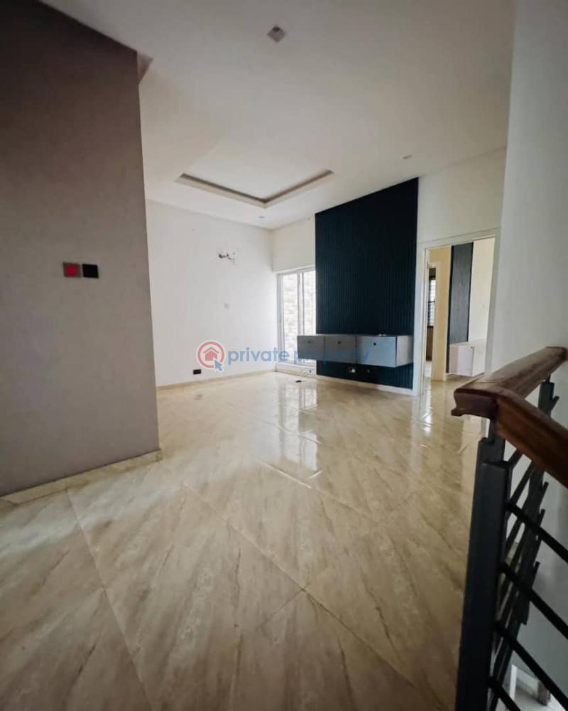 Well built fully serviced 4-bedroom terrace duplex - 13 4 bedroom Terraced Duplex For Rent Ikate Elegushi Lekki Lagos - 13