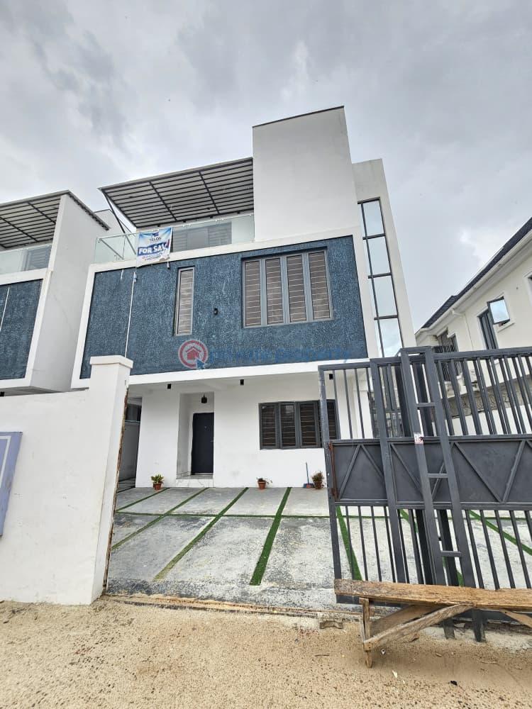 4 bedroom Detached Duplex For Sale Ologolo Lekki Lagos - 0