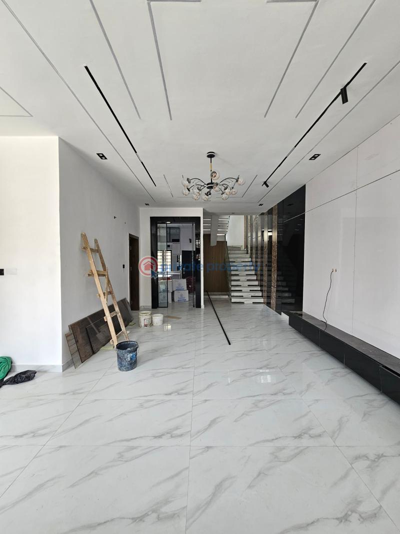 4 bedroom Semi detached Duplex For Sale Ajah, Lekki Lagos - 3