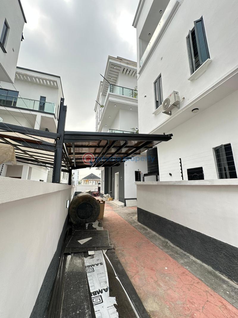 5 bedroom Detached Duplex For Sale Ikate Elegushi Lekki Lagos - 1