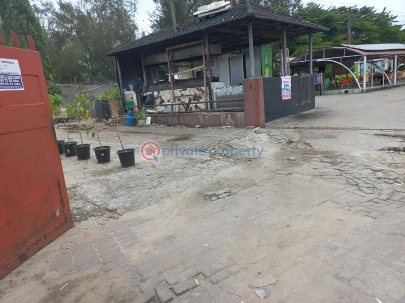 Mall/Complex/Plaza For Sale Mayfair Gardens Estate Awoyaya Ajah Lagos - 1