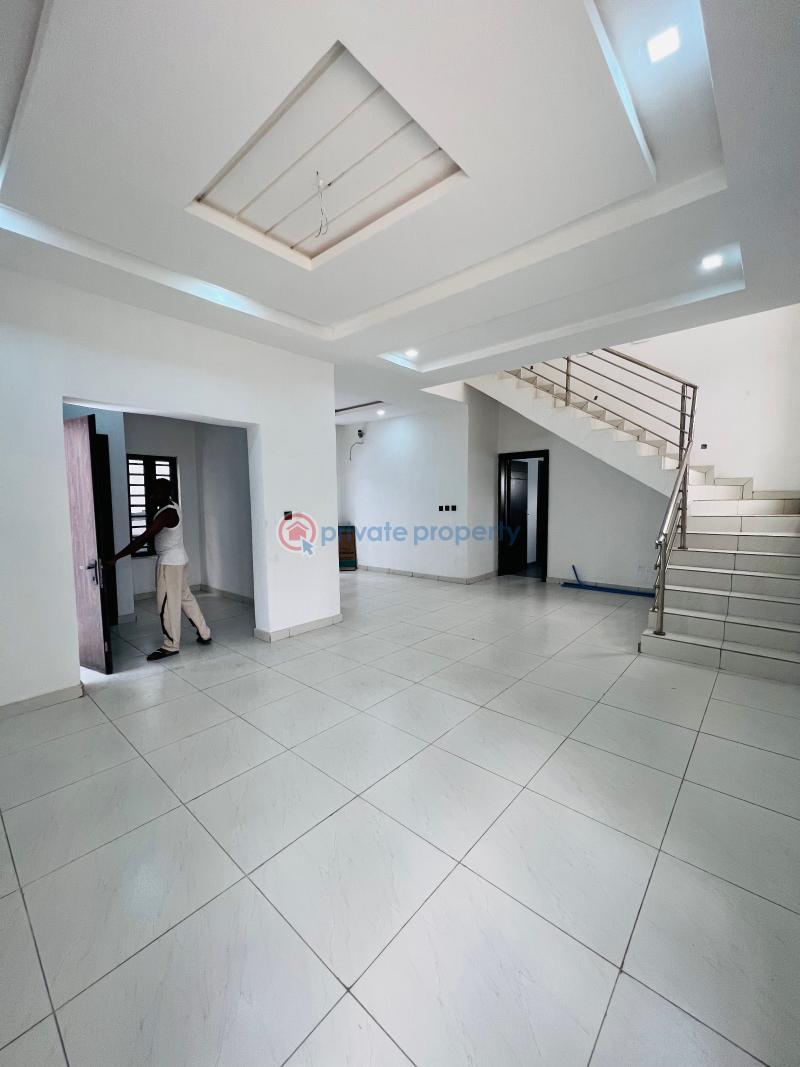 4 bedroom Duplex For Sale Orchid Road Lafiaji Lekki Lagos - 2