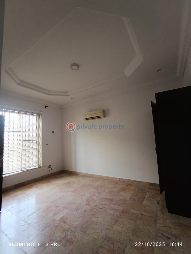 3 bedroom Block Of Flats For Rent Banana 🍌 Island Ikoyi Lagos. Banana Island Ikoyi Lagos - 19