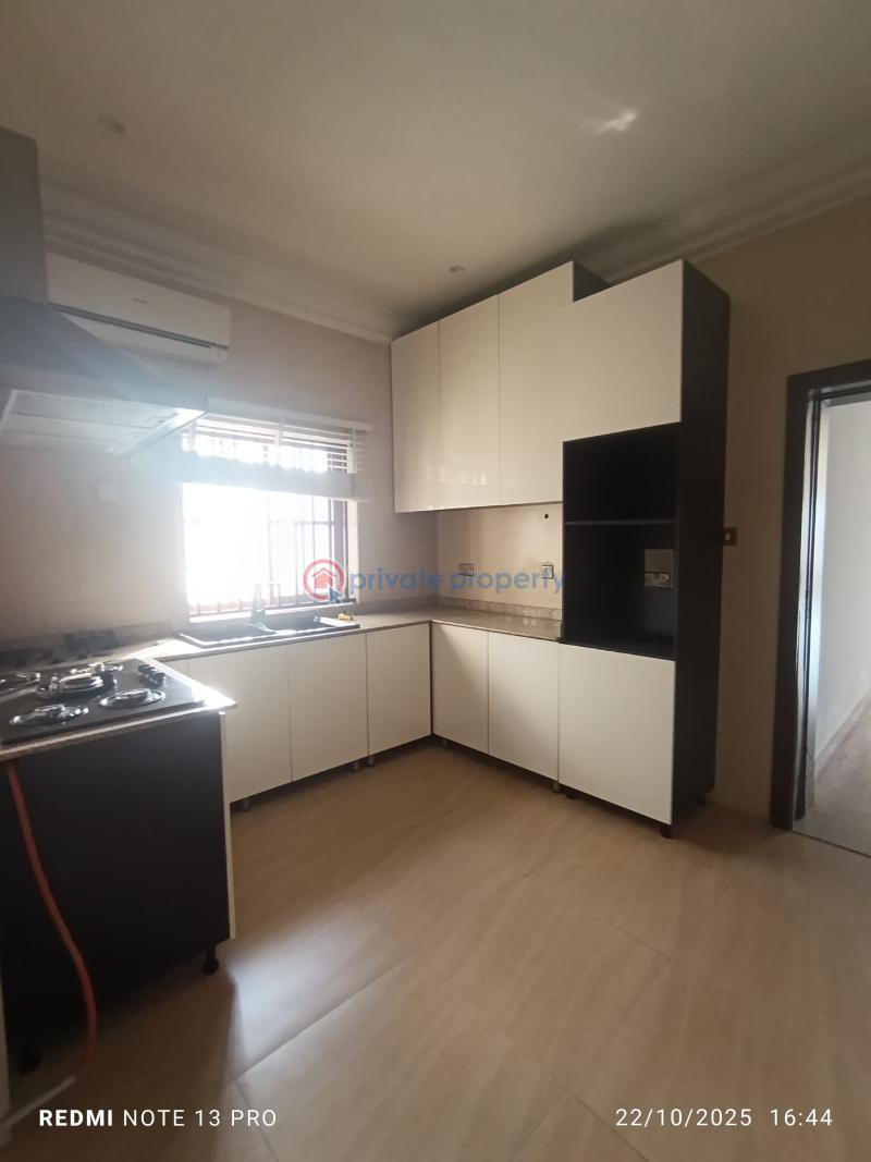 3 bedroom Block Of Flats For Rent Banana 🍌 Island Ikoyi Lagos. Banana Island Ikoyi Lagos - 18