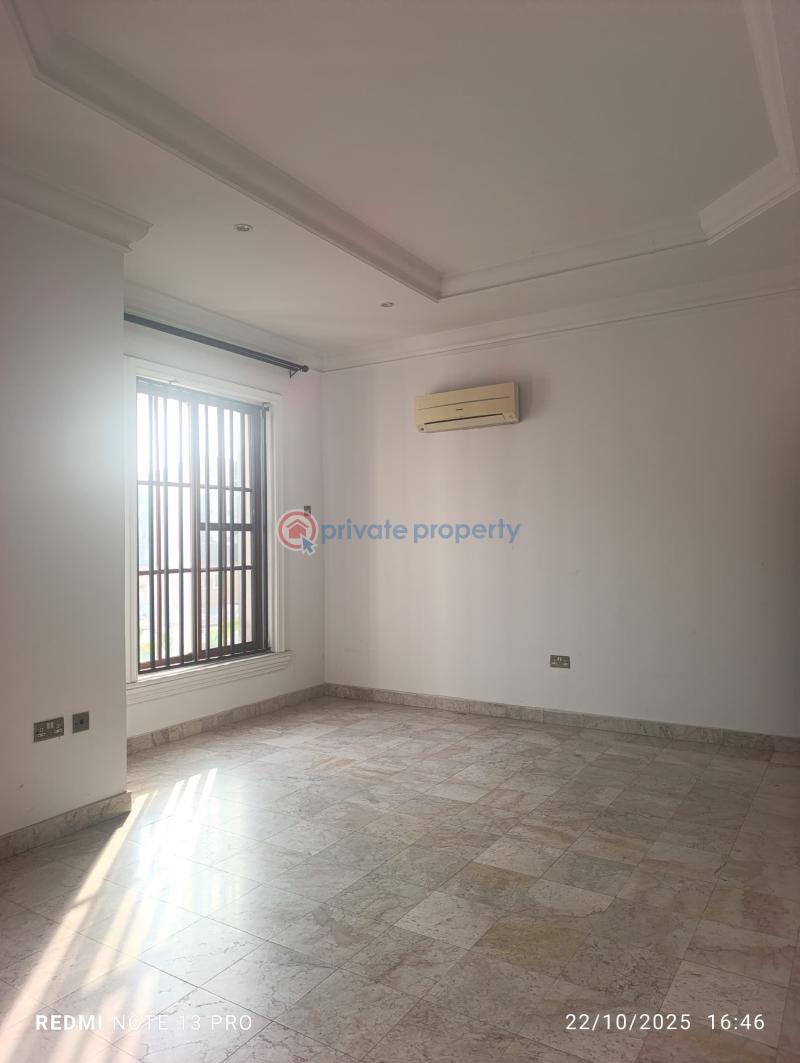 3 bedroom Block Of Flats For Rent Banana 🍌 Island Ikoyi Lagos. Banana Island Ikoyi Lagos - 11