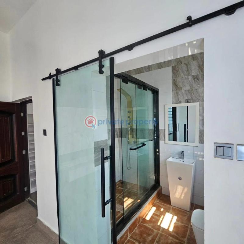 3 bedroom Detached Duplex For Sale Omole Phase 2 Gra Ikeja Lagos - 2