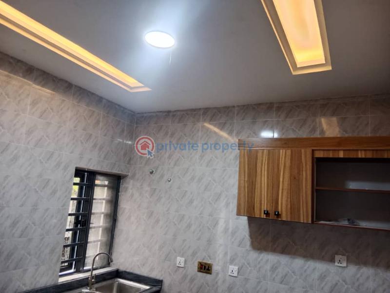 2 bedroom Flat & Apartment For Rent Otunla Town, Kajola Phase1 Awoyaya Ajah Lagos - 10
