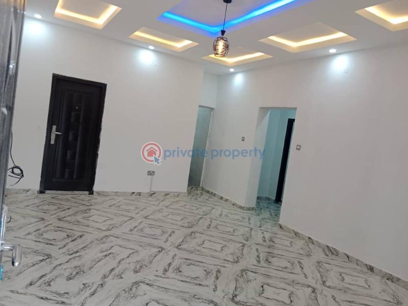 2 bedroom Flat & Apartment For Rent Otunla Town, Kajola Phase1 Awoyaya Ajah Lagos - 4